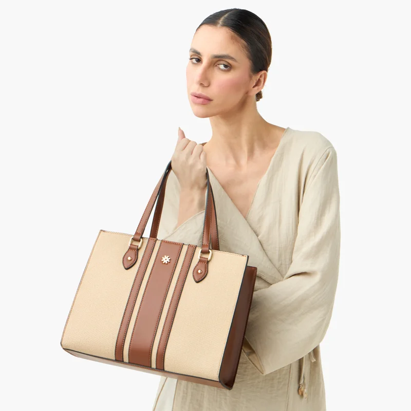 ساشا Textured Tote Bag in Beige and Brown for Women